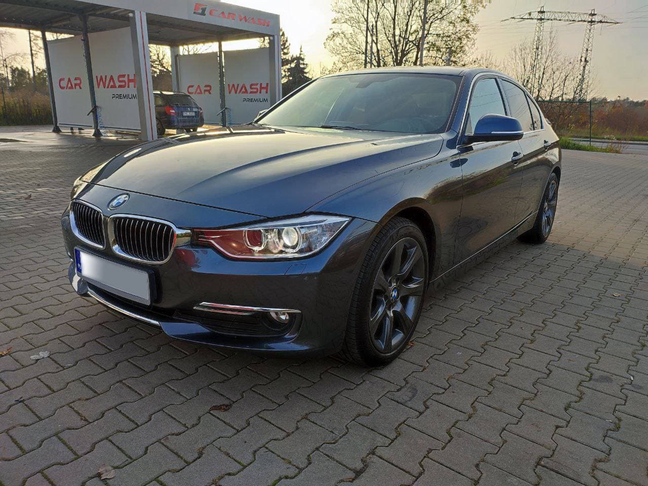 BMW 3 Series (F30)